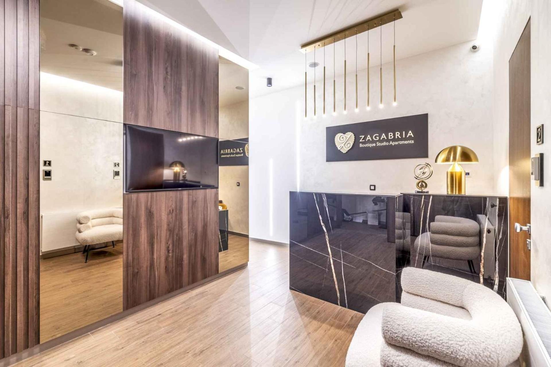 Boutique Apartments, 2nd Floor, No Elevator Apartmán