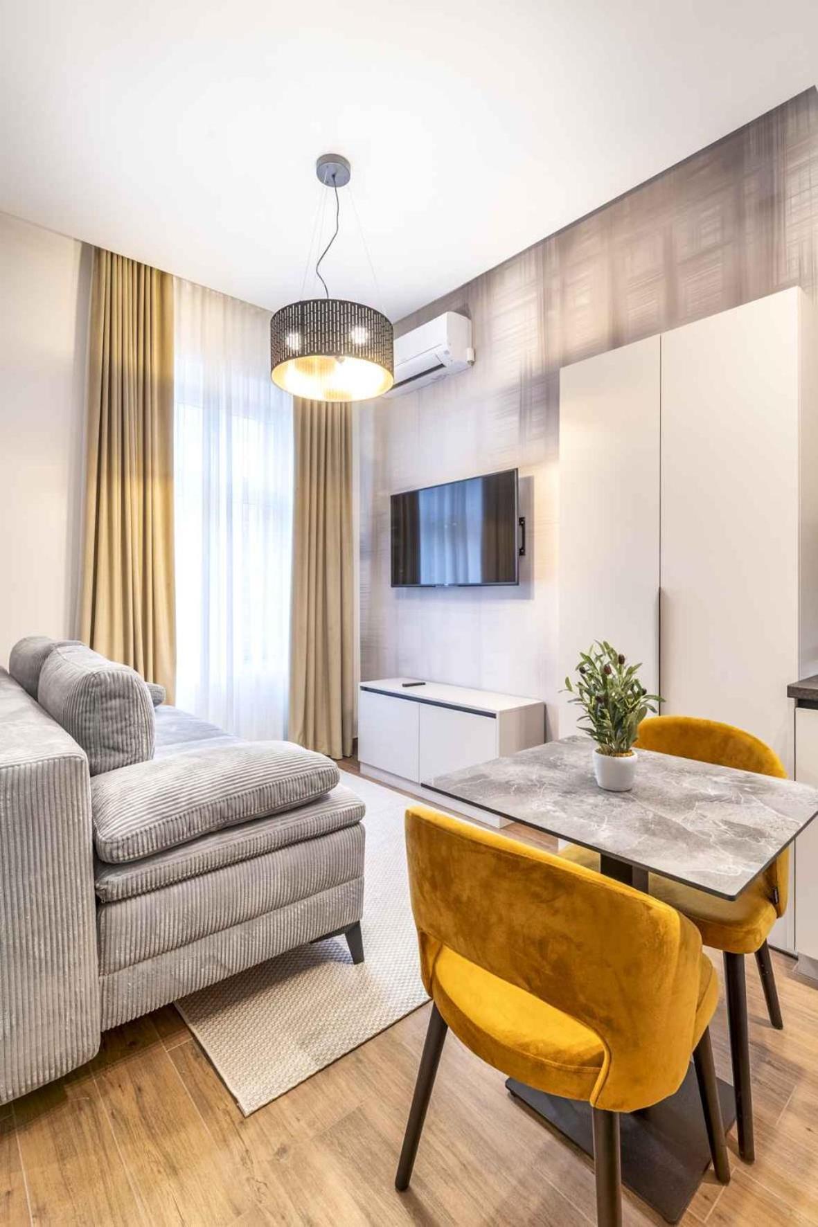 Boutique Apartments, 2nd Floor, No Elevator Záhřeb