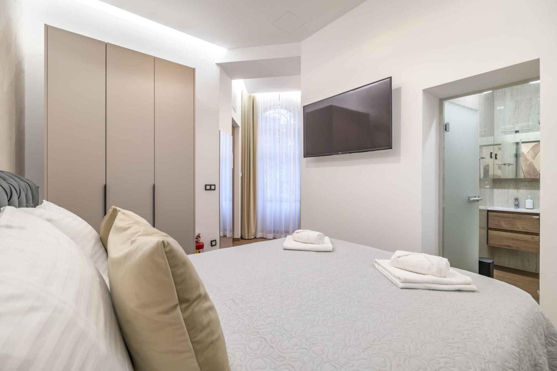 Boutique Apartments, 2nd Floor, No Elevator