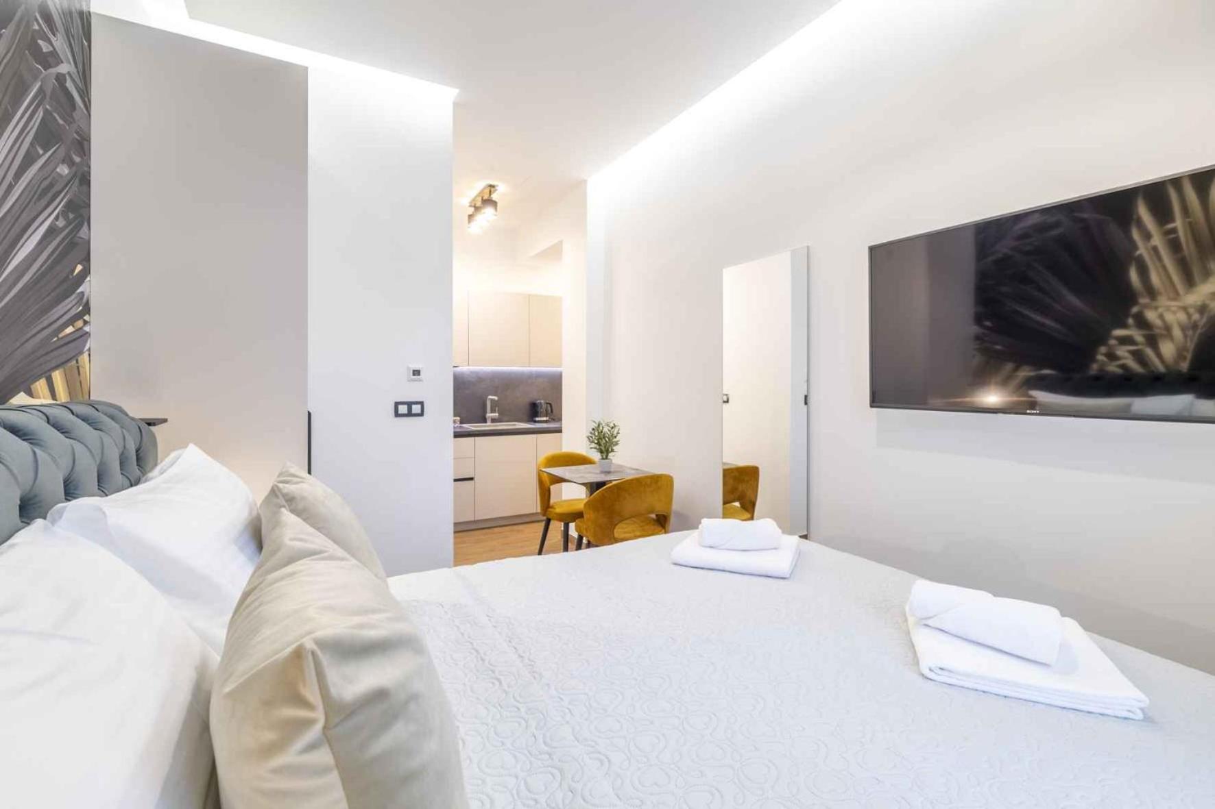 Boutique Apartments, 2nd Floor, No Elevator Apartmán